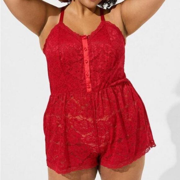 Torrid Simply All Over Lace Romper Sexy Womens Plus Size 2 2X Jester Red NEW - Picture 1 of 13